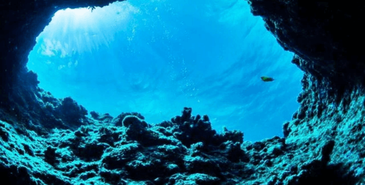 Dünya’nın 400 mil altında devasa bir su rezervuarı keşfedildi