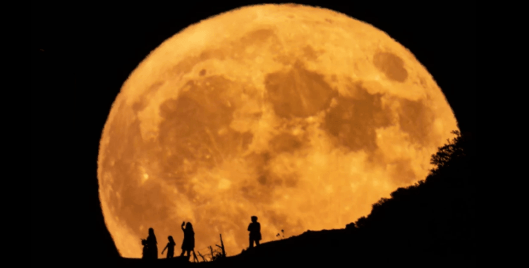 Ay'a dönüş için geri sayım başladı