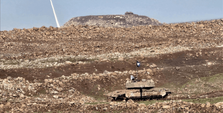 İsrail ordusu, Suriye’nin Kuneytra ilinde Tel el-Ahmer el-Şarki çevresine girdi