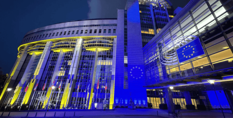 AB, Grönland ile ilgili tepki olarak ABD ile yapılan ticaret anlaşması görüşmelerini süresiz dondurdu