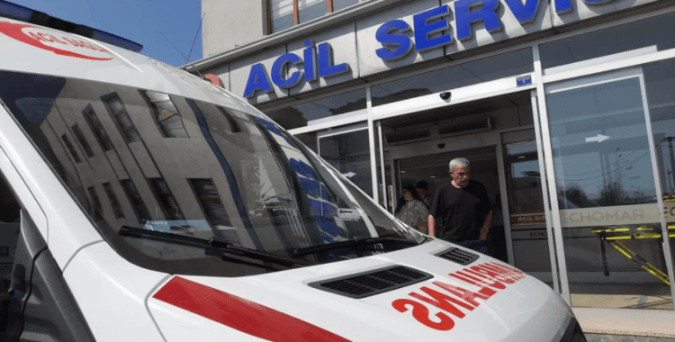 Bağcılar'da zehirlenme şüphesi: 3 kişi hayatını kaybetti, 1 kişi ağır yaralı