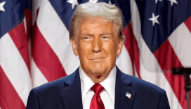 People dergisi Donald Trump’ı 'yaşayan en seksi erkek' seçti