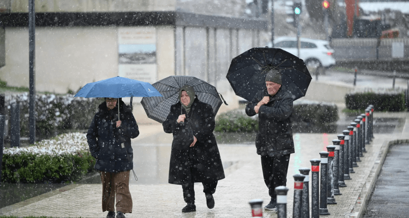 Hava 9 derece birden soğuyacak, kış geri geliyor: Hafta boyu yağmur ve kar etkili olacak