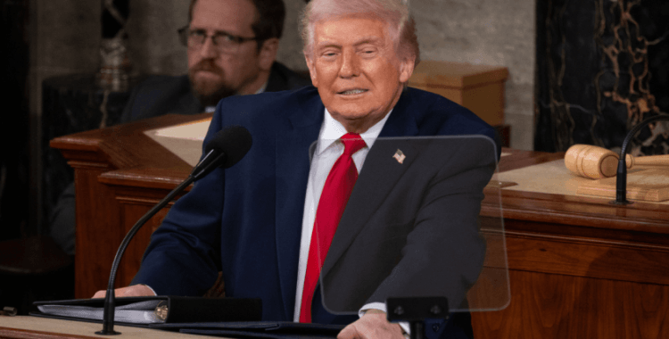 Trump: Yeni ortağımız Venezuela'dan 80 milyon varilden fazla petrol aldık