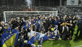 Bosna Hersek İtalya'yı eledi: İtalyan basınından 'Dünya Kupası'ndan yine elendik' manşeti