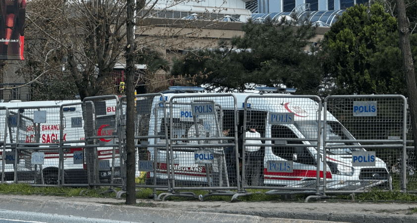 Beşiktaş'ta terör saldırısı: Gözaltı sayısı 17'ye yükseldi