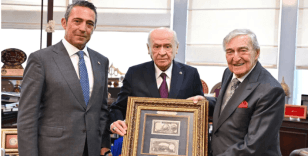 Ali Koç ve Rahmi Koç'un Bahçeli'ye verdiği hediyenin detayları şaşırttı!