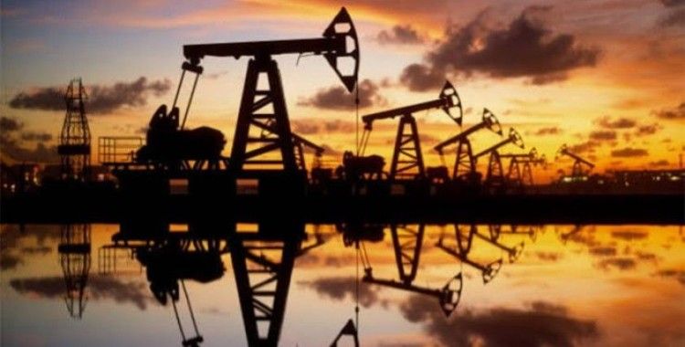 ABD-İran gerilimi Brent petrolü 90 doların üzerine taşıdı
