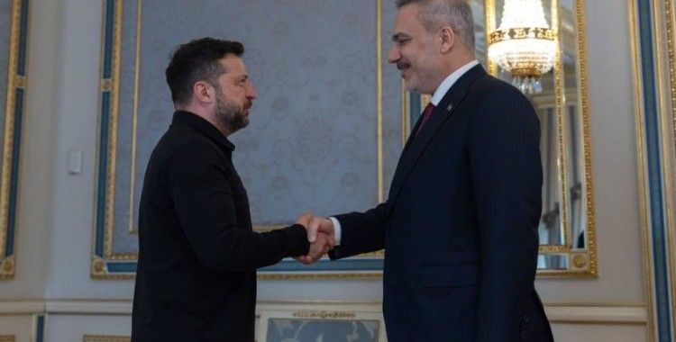 Hakan Fidan'ın Kiev trenindeki detay dikkat çekti: Perdeler neden açıktı?
