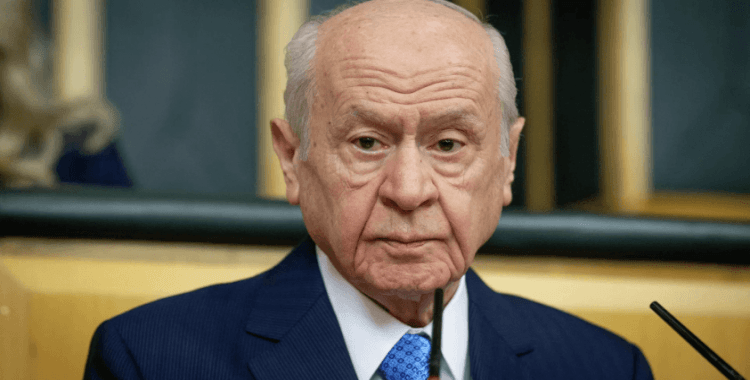 MHP Lideri Bahçeli'den Yeni Parti açıklaması: Sayın Özel'in üzülmesini, hırpalanmasını arzu etmeyiz