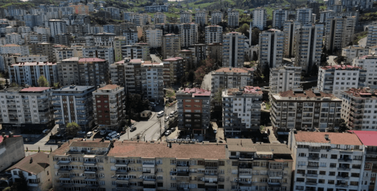Kiralık evde yeni dönem: Maaş yetmiyor, sosyal medya hesabı da inceleniyor