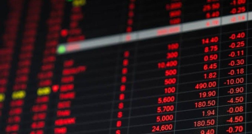 Varlıklı yatırımcıların ilgisi hedge fonlara yöneliyor