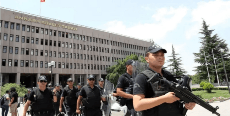 Süleymancılar lideri Kuriş'e üçüncü operasyon: 54 gözaltı, 14 kayyum