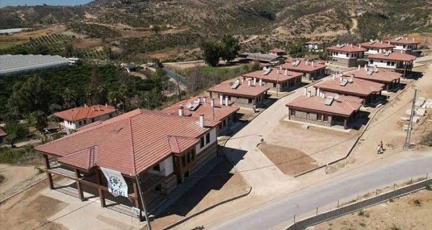 TOKİ'nin arsasıyla 90 milyon liralık dolandırıcılık iddiası: Onlarca kişi yakalandı