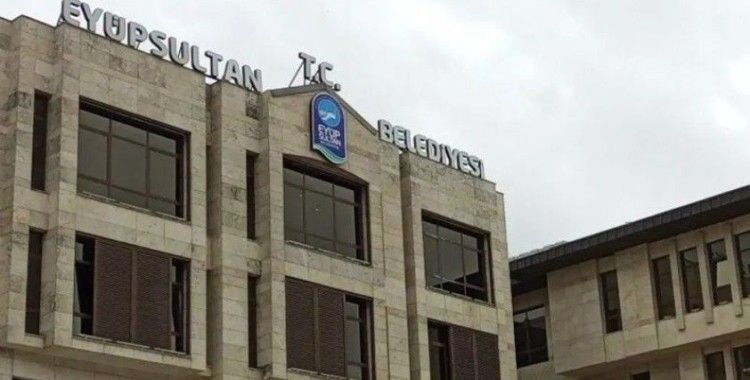 Eyüpsultan Belediyesi'ne operasyon: Başkan Özmen gözaltında, evinde arama yapılıyor