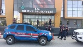 Silifke Belediyesi soruşturmasında 8 kişi gözaltına alındı