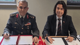 Türkiye ile Fransa arasında 'Savunma İş Birliği Yol Haritası' imzalandı