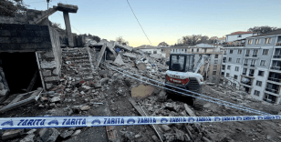 Zonguldak'ta çöken binanın çevresindeki 7 bina tahliye edildi: 3 şüpheliye gözaltı kararı