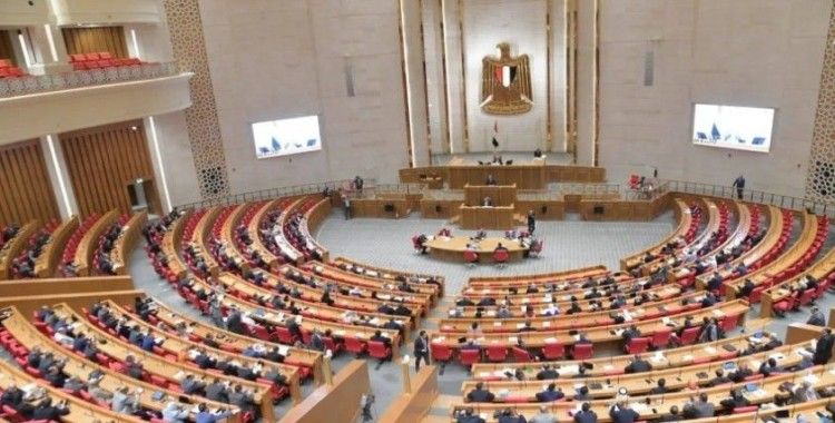 Mısır Parlamentosu Sisi’ye Suudi Arabistan’a askerî destek yetkisi verdi